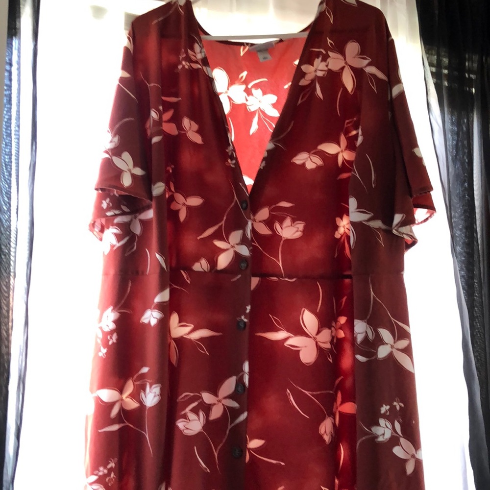 Brownish/red floral buttoned dress